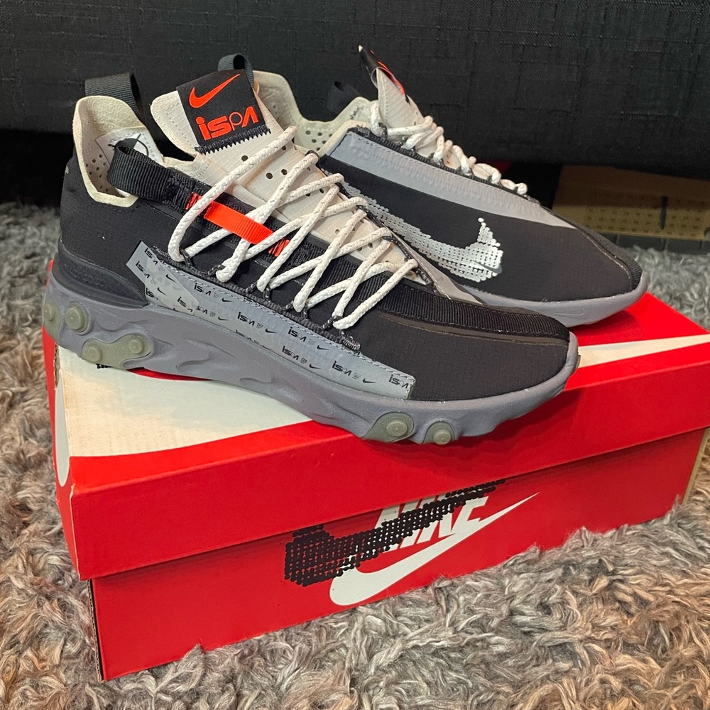 Nike React WR ISPA